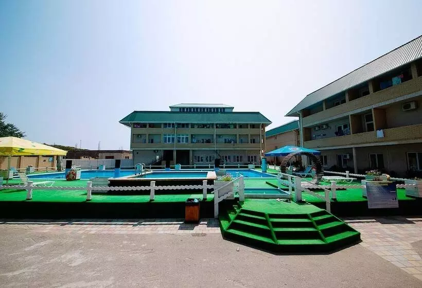 Hotelli Pansionat Ygra