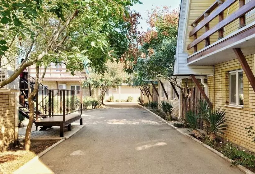 Hotelli Pansionat Ygra