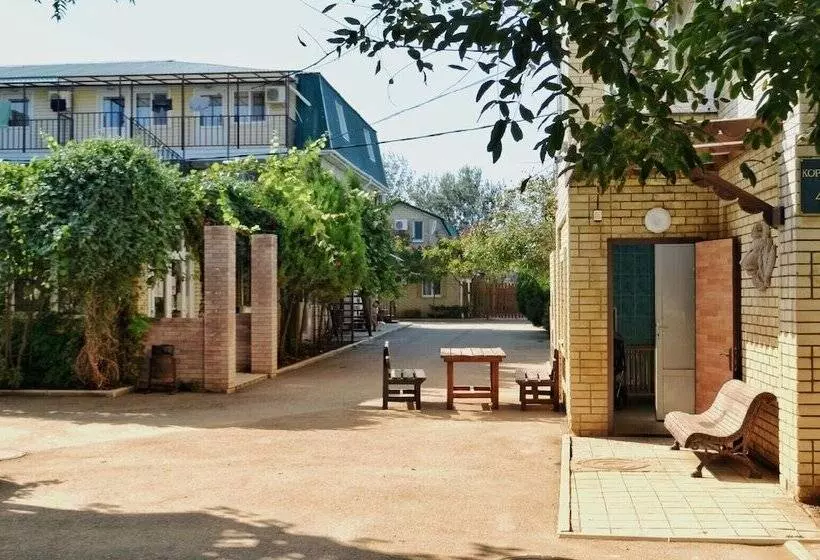 Hotelli Pansionat Ygra