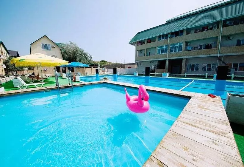 Hotelli Pansionat Ygra