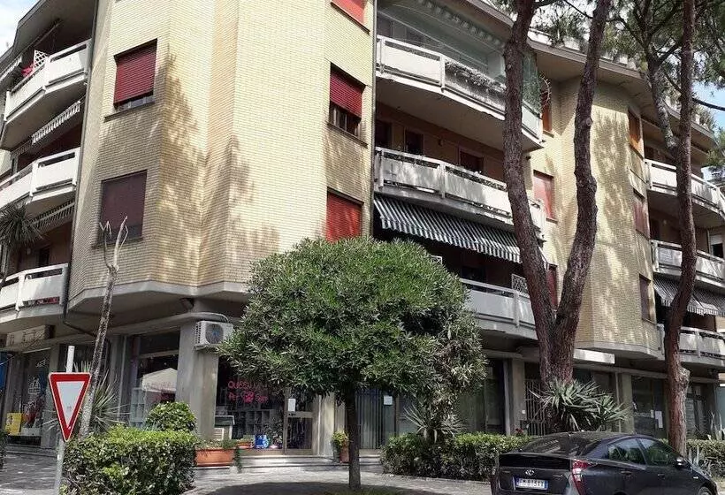 Hotelli The Residence Of The Ronchi