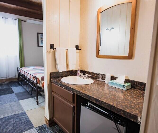 فندق The Viking Lodge   Downtown Winter Park, Colorado