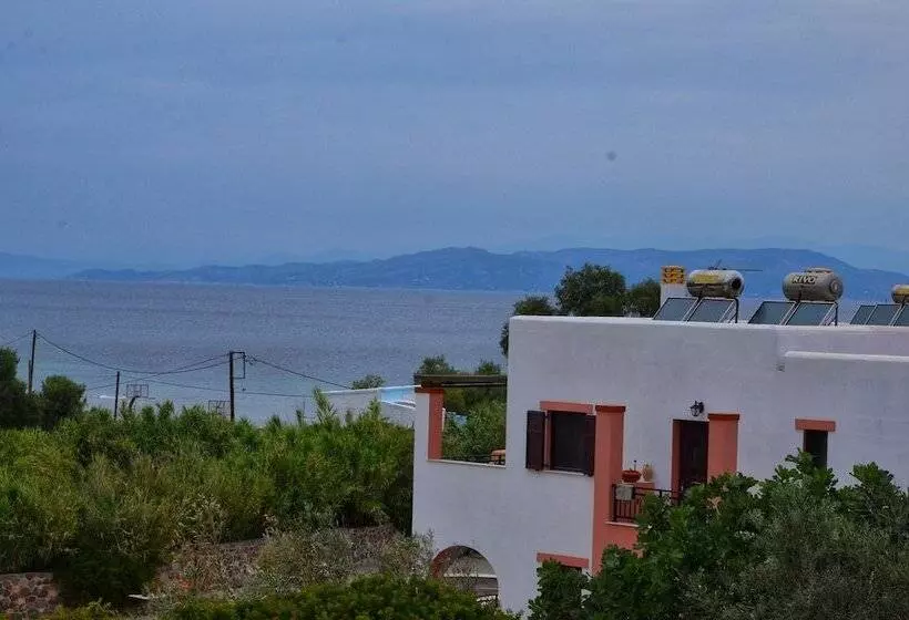 ホテル Vagia Beach Apartments