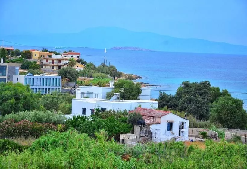 ホテル Vagia Beach Apartments