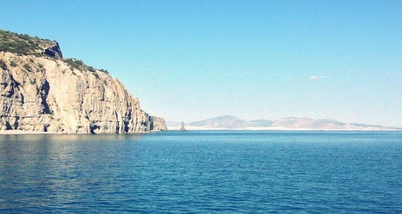 בית מלון כפרי Vagia Beach Apartments