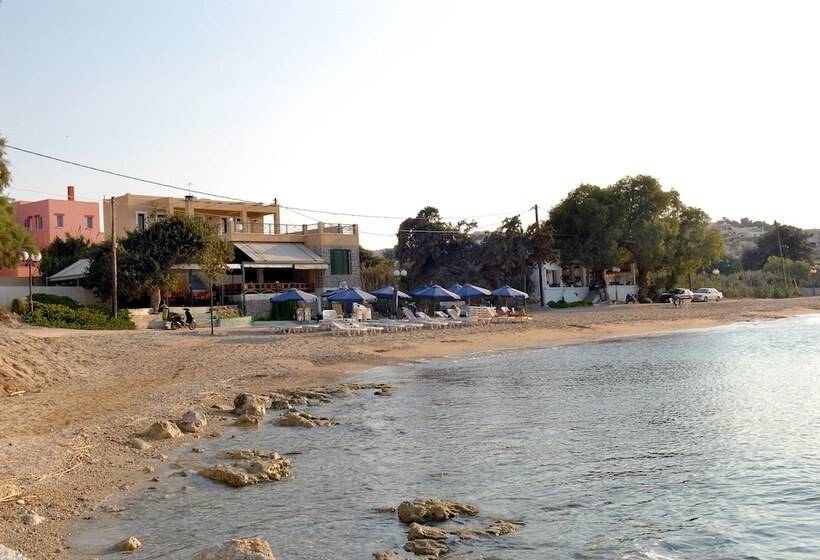 בית מלון כפרי Vagia Beach Apartments