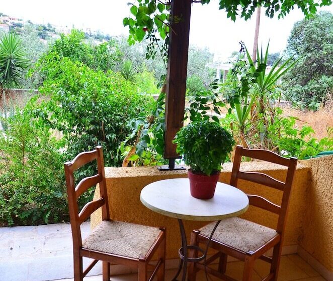 בית מלון כפרי Vagia Beach Apartments