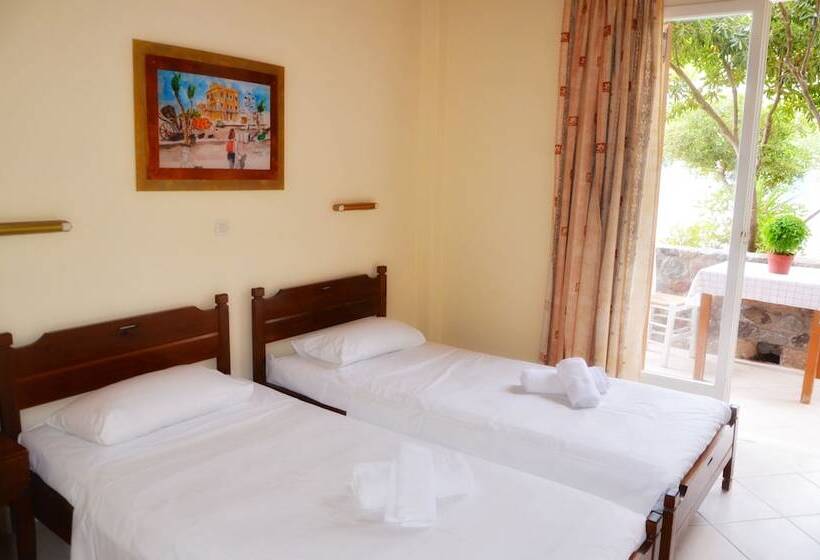 בית מלון כפרי Vagia Beach Apartments