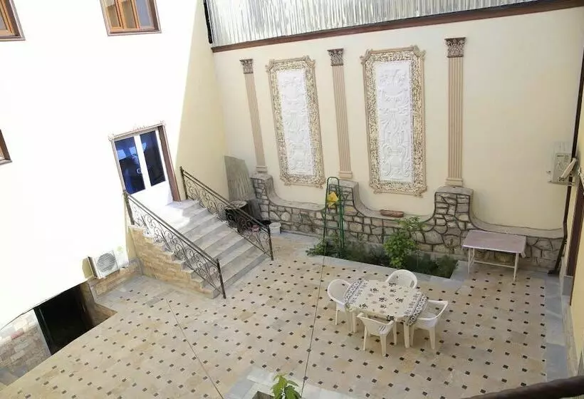 ホテル Xonsaroy B&b