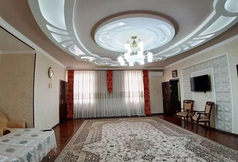 ホテル Xonsaroy B&b