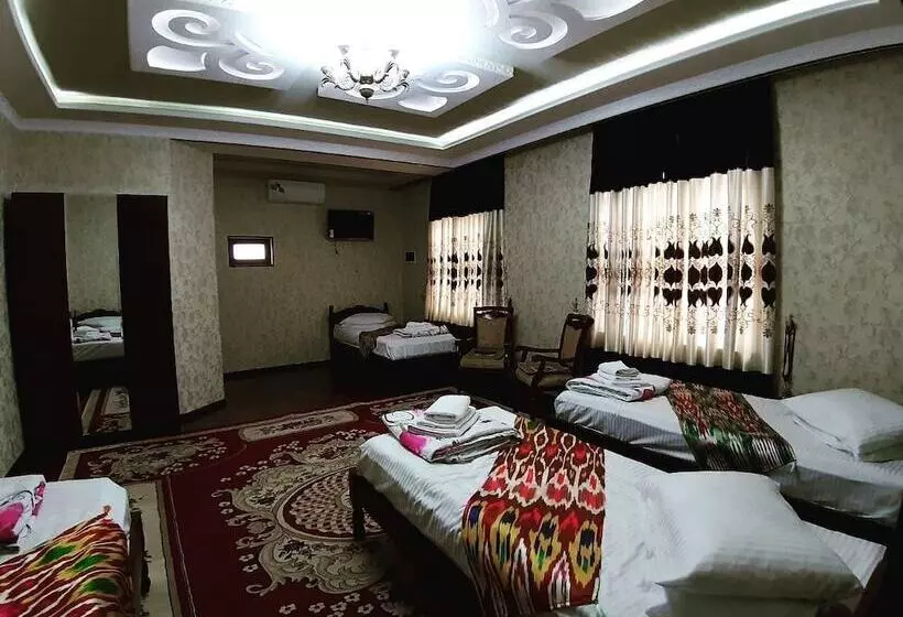 ホテル Xonsaroy B&b