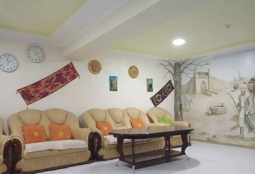 ホテル Xonsaroy B&b