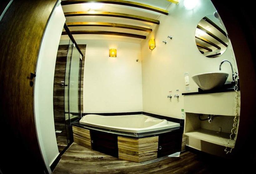 Motel Paradiso Fantasy   Adults Only