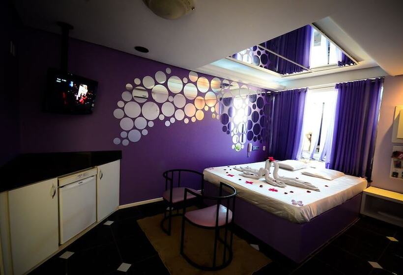 Motel Paradiso Fantasy   Adults Only