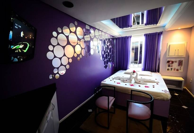 Motel Paradiso Fantasy   Adults Only