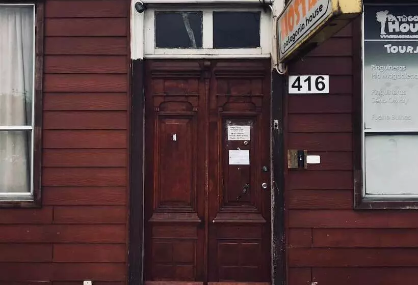 هاستل Patagonia House