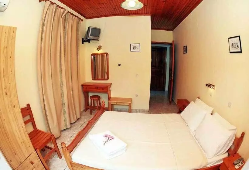 پانسیون Glaros Guesthouse