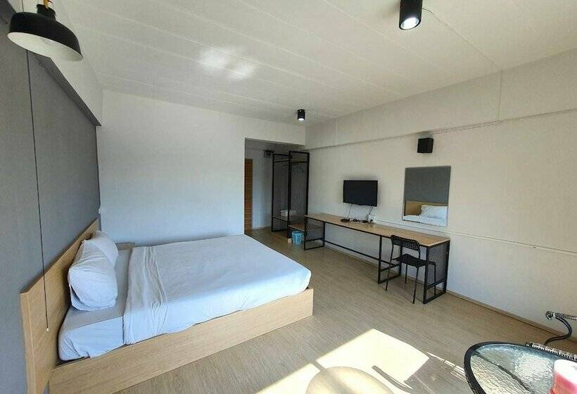 پانسیون Kwan Riam Mansion