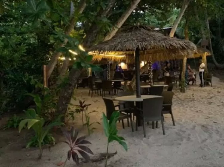 Escape Boutique Hotel And Beach Bar