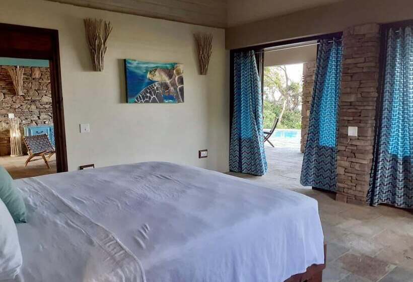 Escape Boutique Hotel And Beach Bar