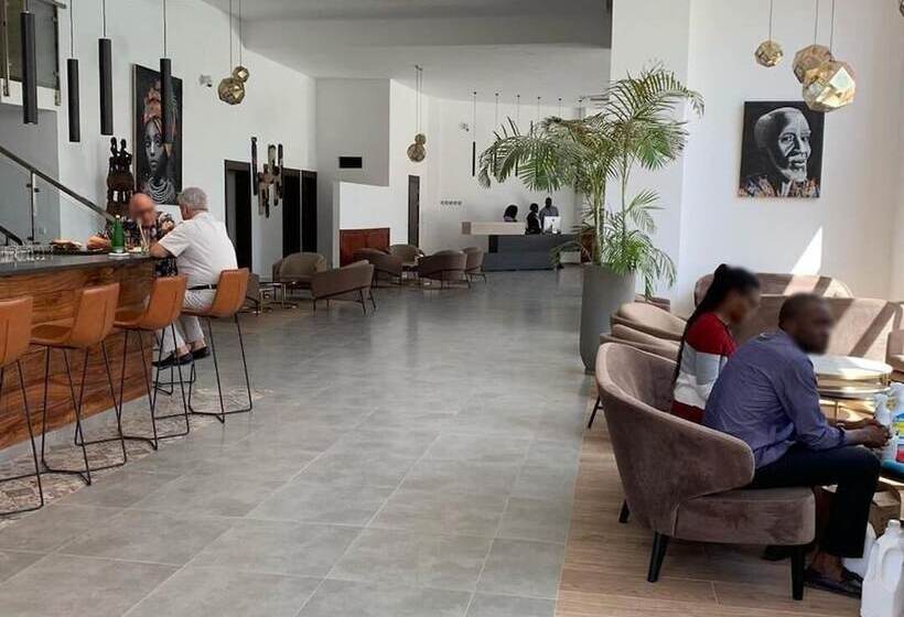 هتل L Adresse Dakar