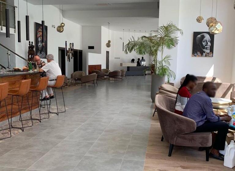 هتل L Adresse Dakar