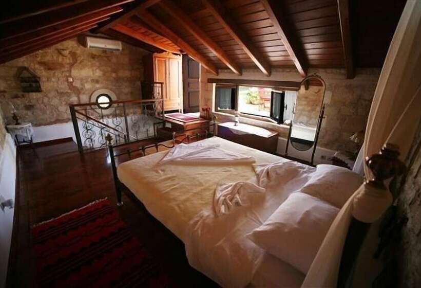 هتل Strofilia Villas