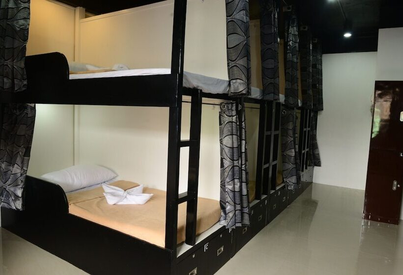 Island Hostel Boracay   Adults Only