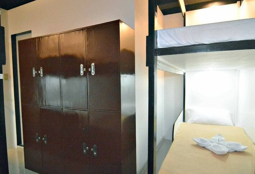 Island Hostel Boracay   Adults Only