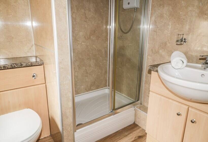 Mews Studio Cottage 5