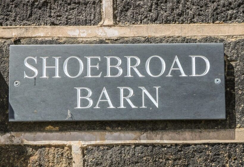 Shoebroad Barn