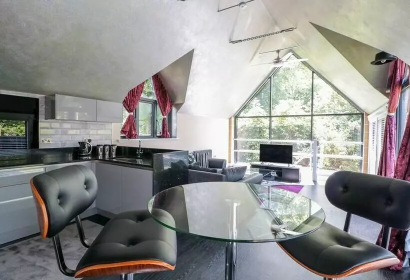 Sleepers Suite