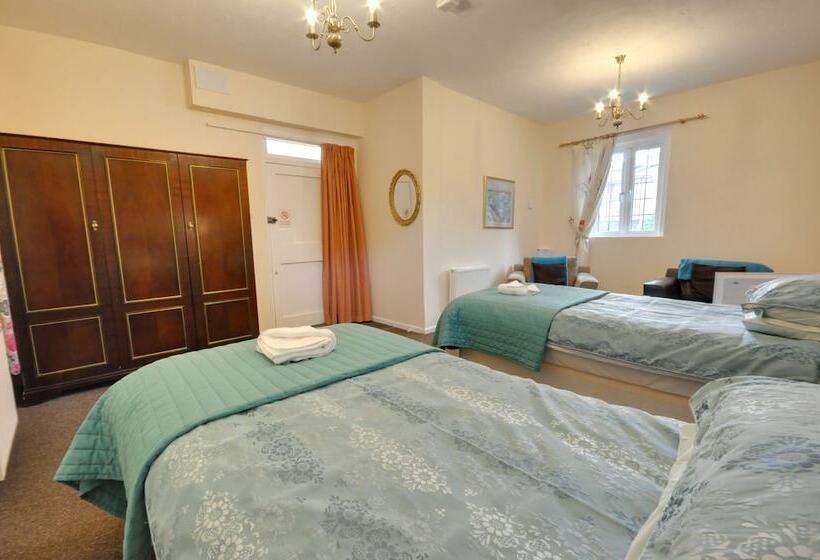 Somerville Coach House 2