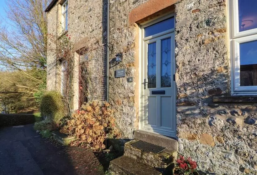 Waterfall Cottage