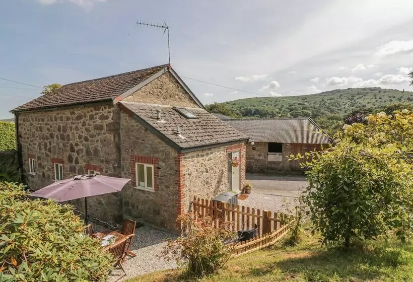 Wingstone Farm Cottage