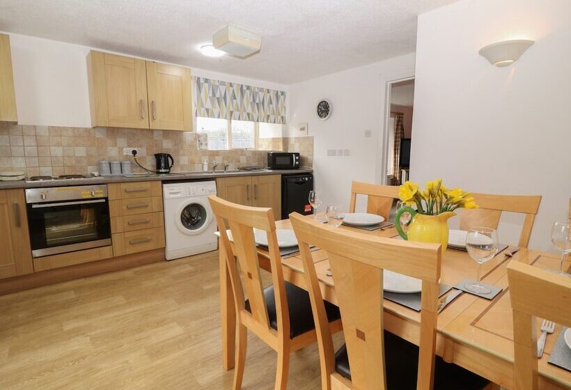 Wingstone Farm Cottage