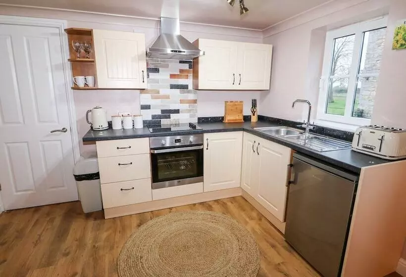 Carrington Cottage