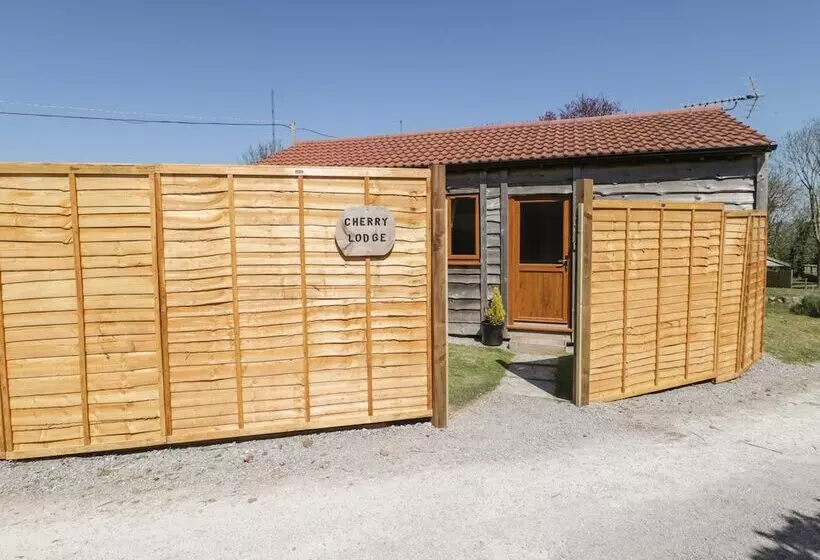 Cherry Lodge