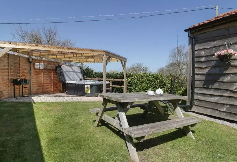 Cherry Lodge