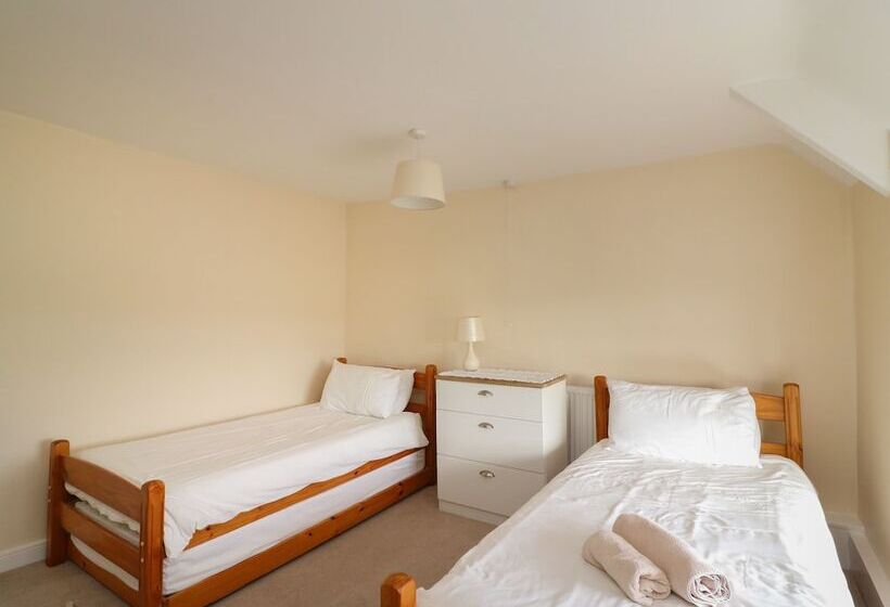 Cliff Farm No. 2 Cottage