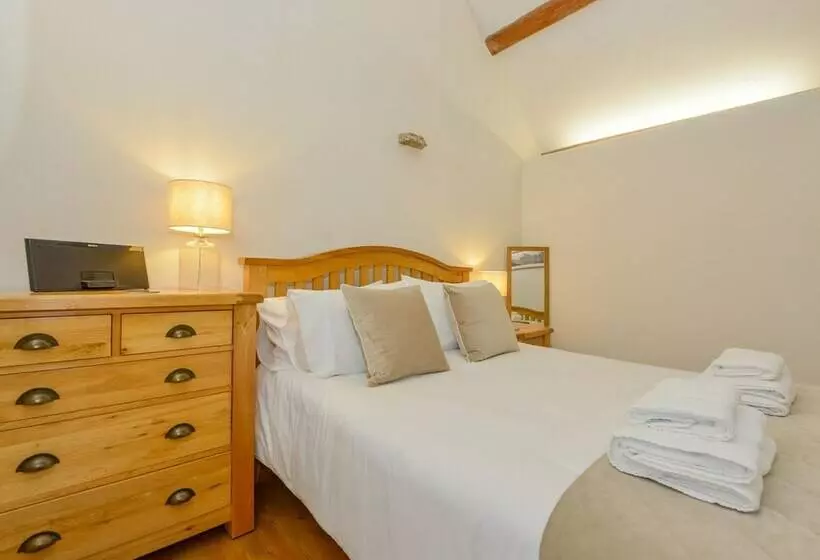 Hook Cottage
