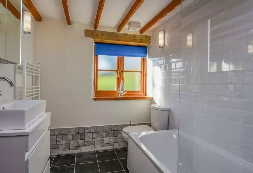 Hook Cottage