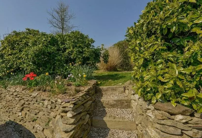 Hook Cottage