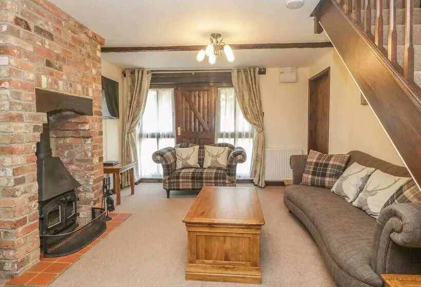 Oak Cottage