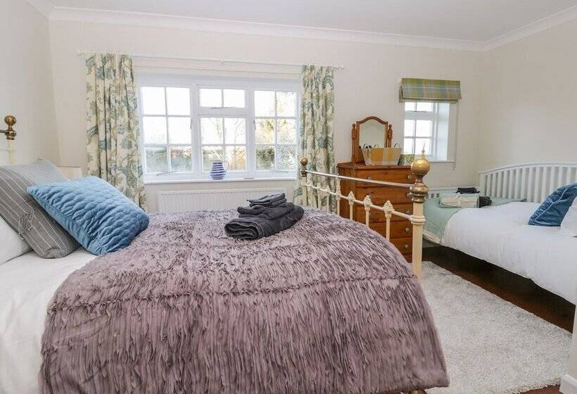 Pelham House Cottage