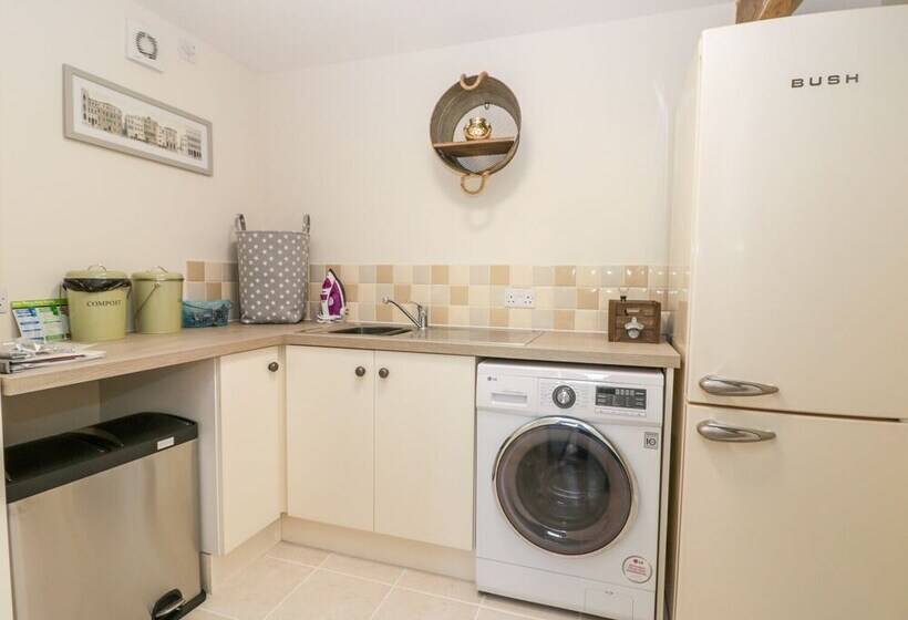 Pelham House Cottage