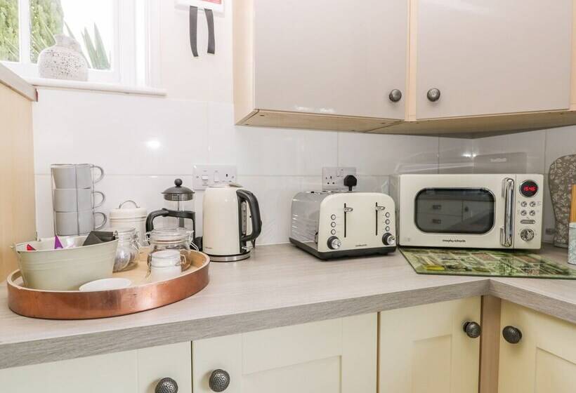 Pelham House Cottage