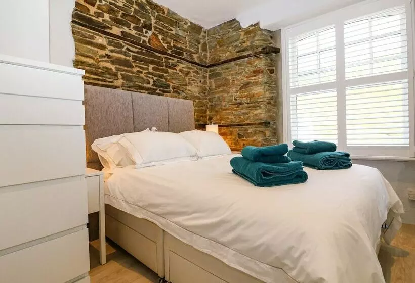 Rock House