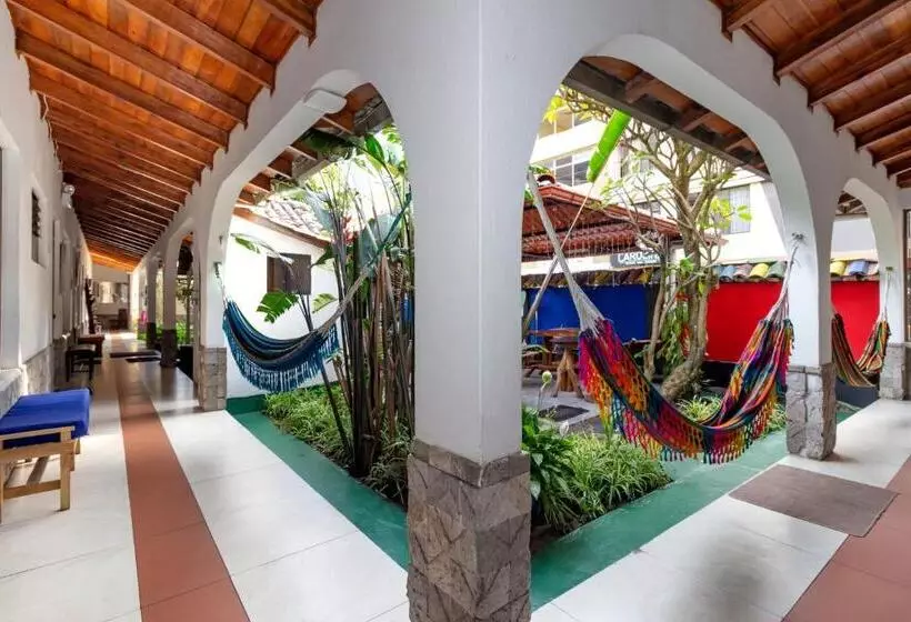 ユースホステル Santa Cruz Backpackers Hostal