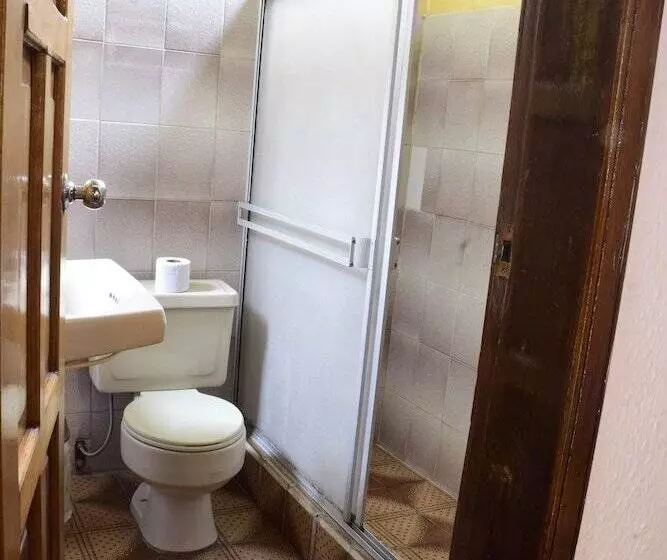 ユースホステル Santa Cruz Backpackers Hostal